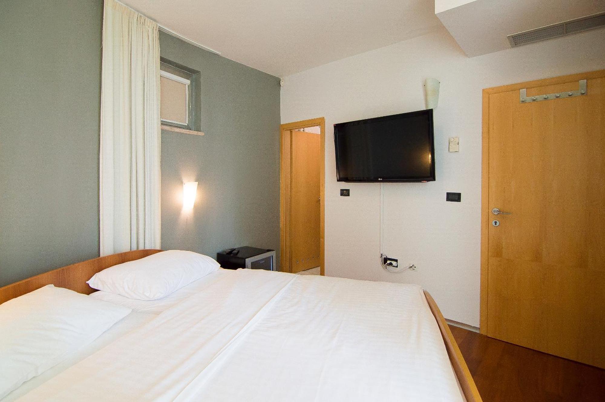 Villa Andrea Pjescana Uvala Kamer foto