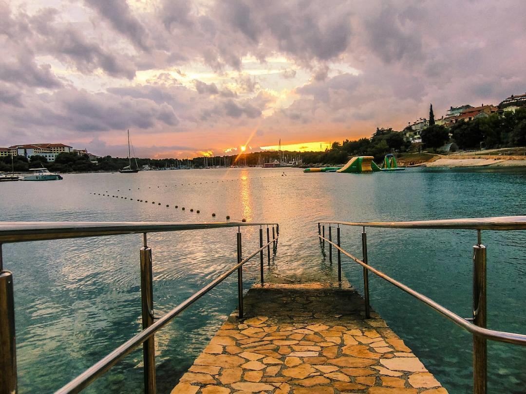 Villa Andrea Pjescana Uvala Buitenkant foto